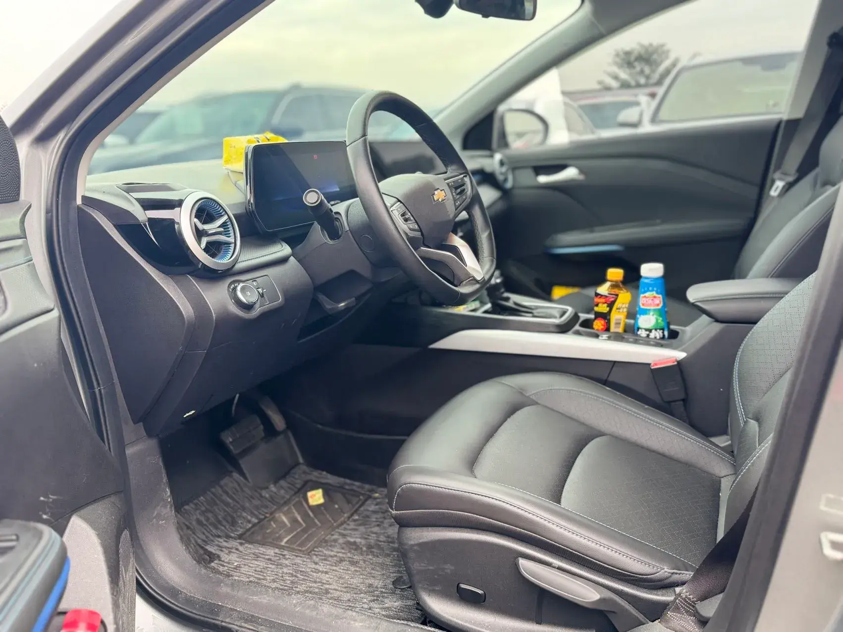 2023 CHEVROLET MONZA thumbnail 4