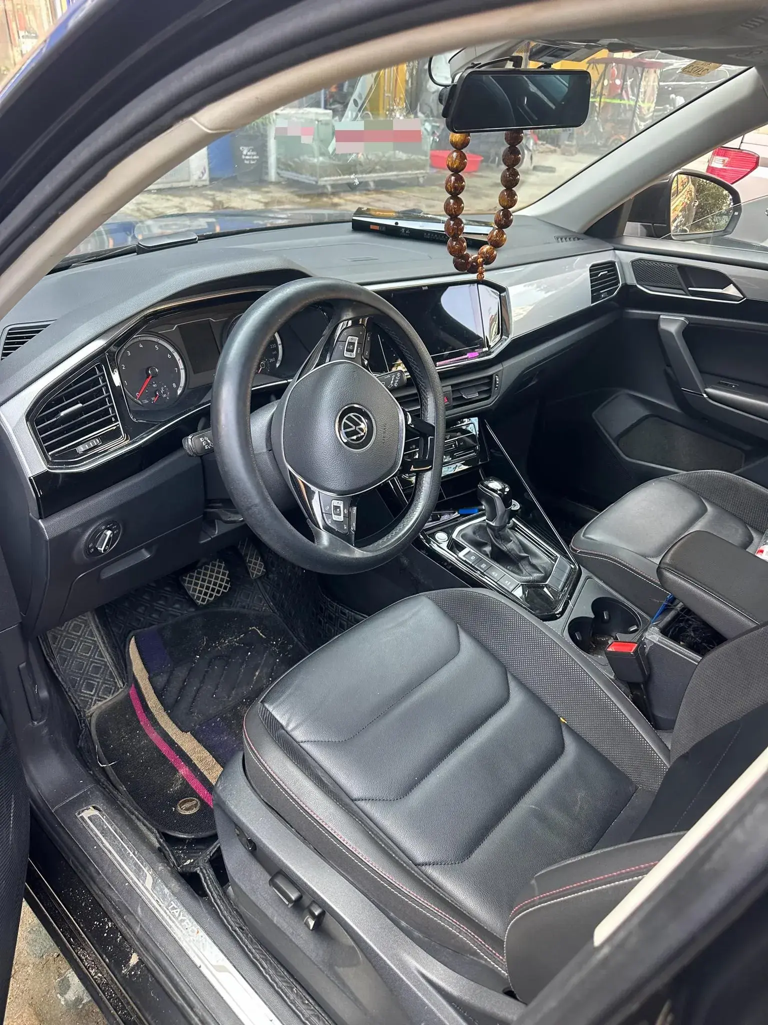 2020 VOLKSWAGEN TAYRON thumbnail 3