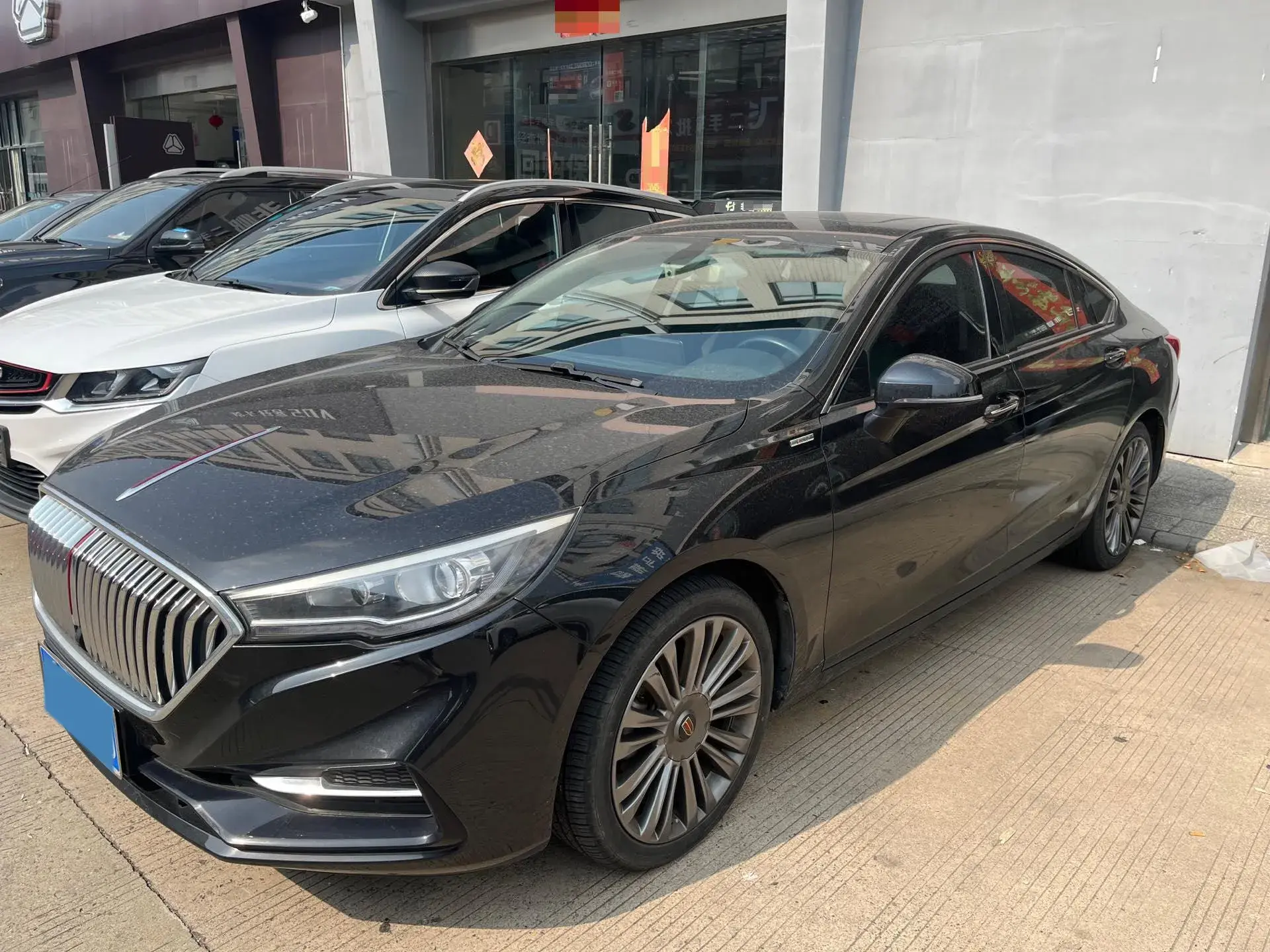 2020 HONGQI H5 view 1