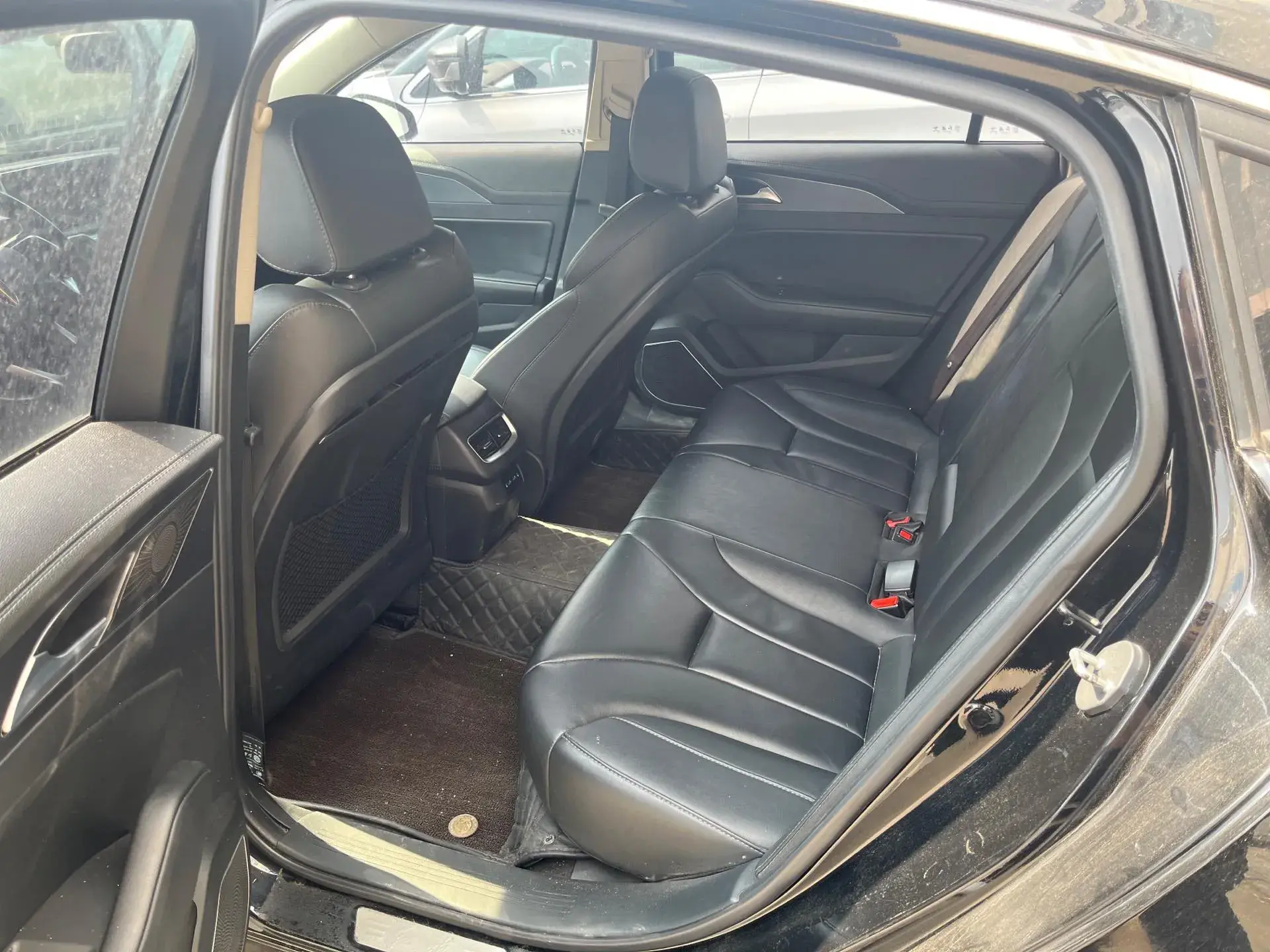 2020 HONGQI H5 thumbnail 4