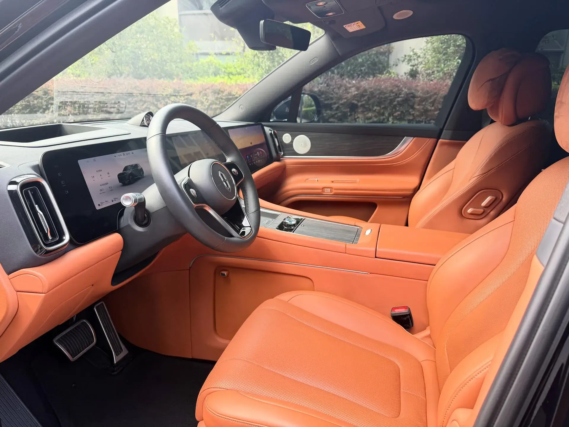 2024 AITO AITO thumbnail 4