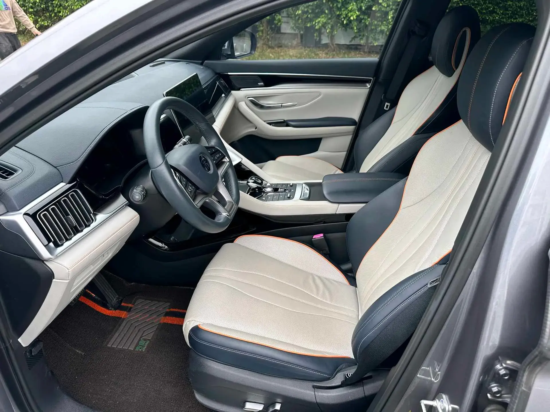 2022 BYD SONG thumbnail 4