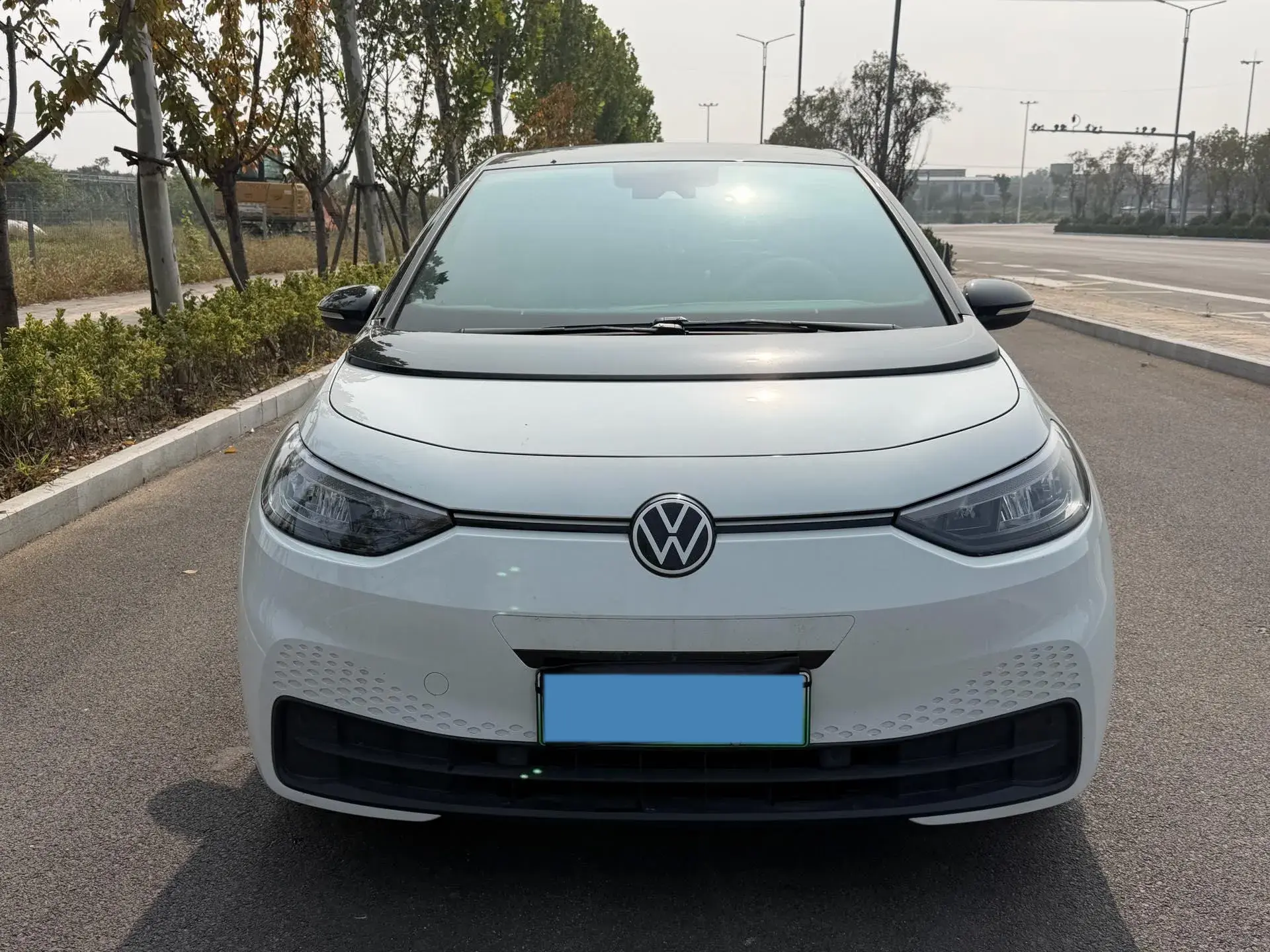 2024 VOLKSWAGEN ID.3 thumbnail 2