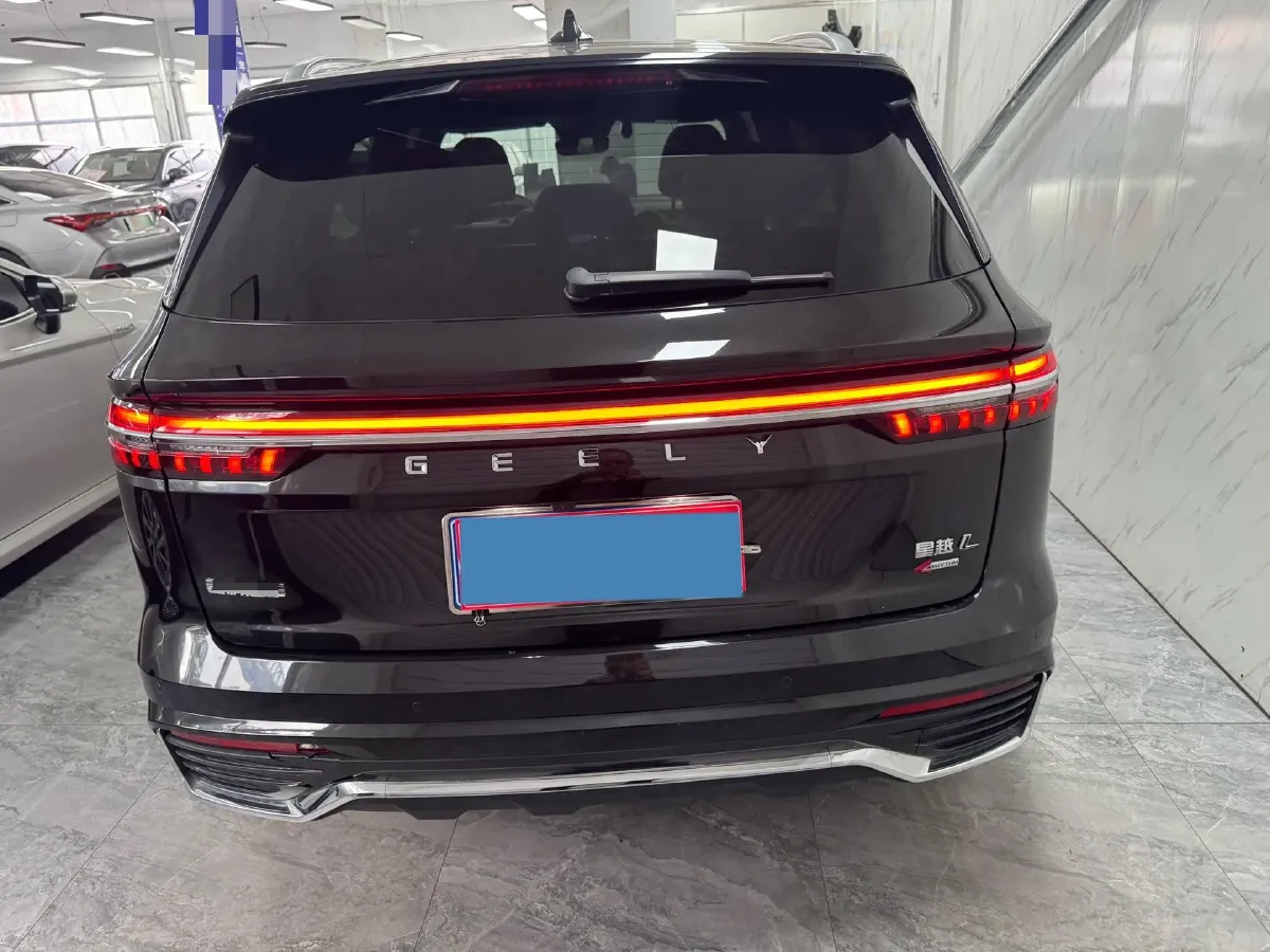 2021 Geely Monjaro 2.0T 238HP L4 8AT,autocango,china used car exporter,china ev exporter,chinese used car exporter,chinese used ev exporter