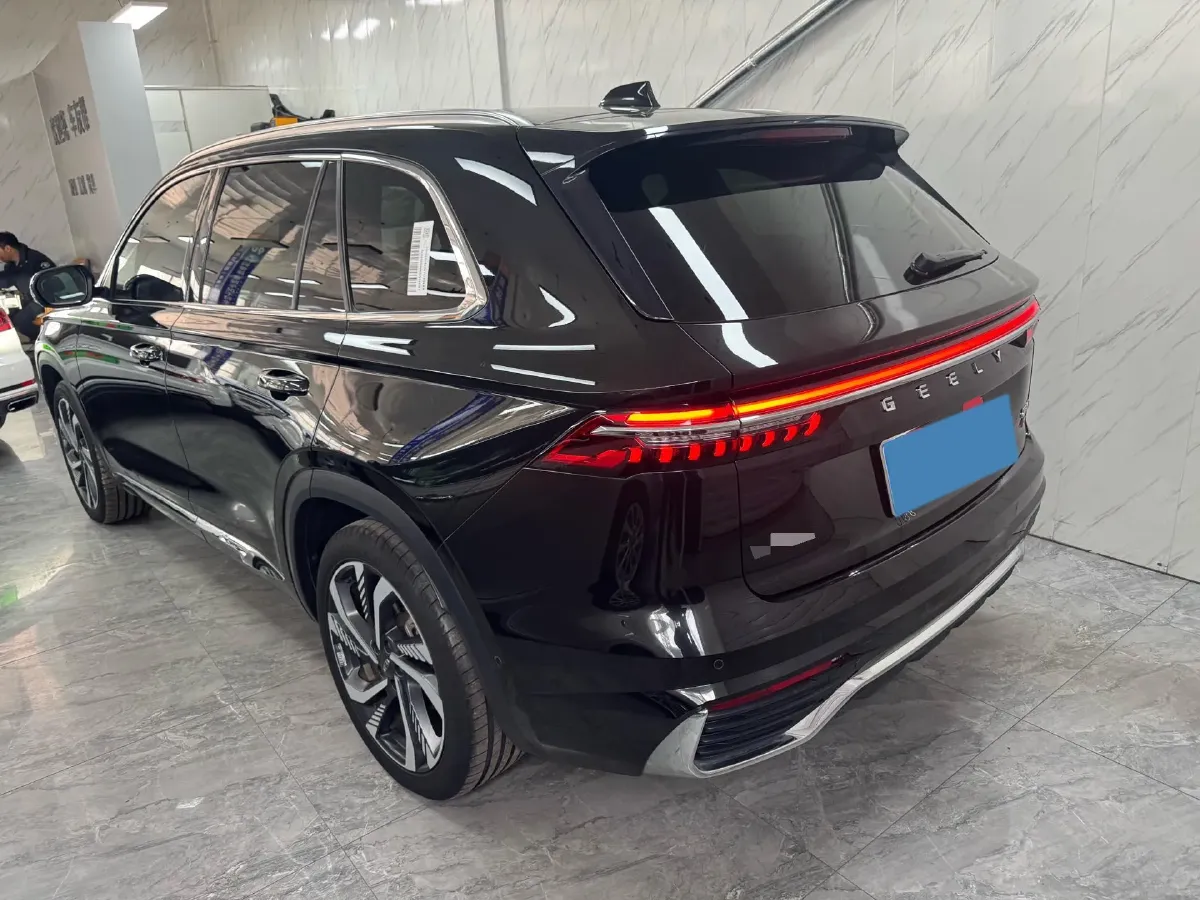 2021 Geely Monjaro 2.0T 238HP L4 8AT,autocango,china used car exporter,china ev exporter,chinese used car exporter,chinese used ev exporter