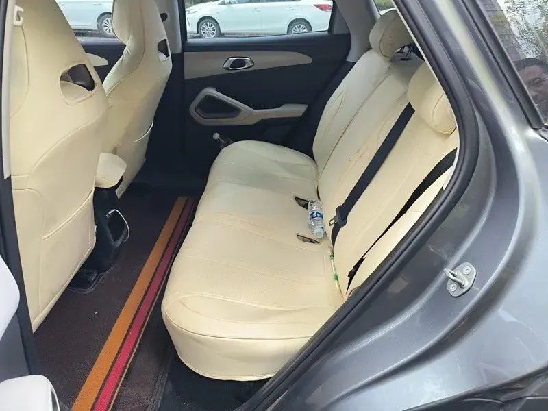 2023 BYD YUAN thumbnail 4