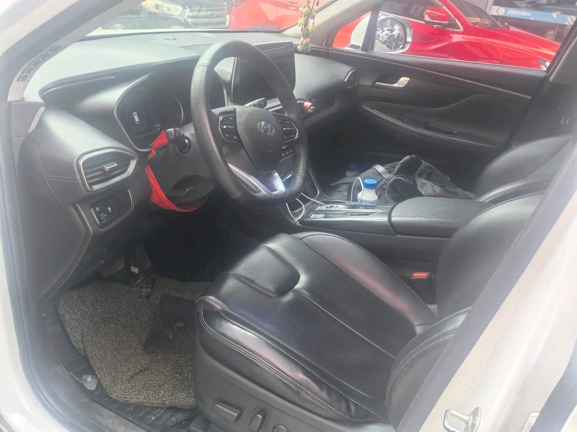 2019 HYUNDAI SANTAFE thumbnail 4