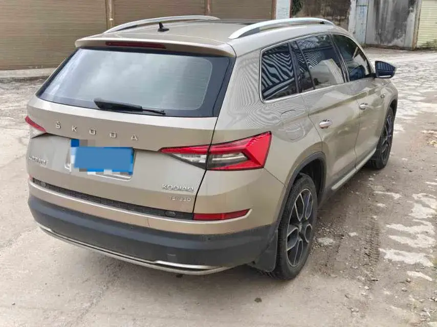 2019 SKODA KODIAK thumbnail 4