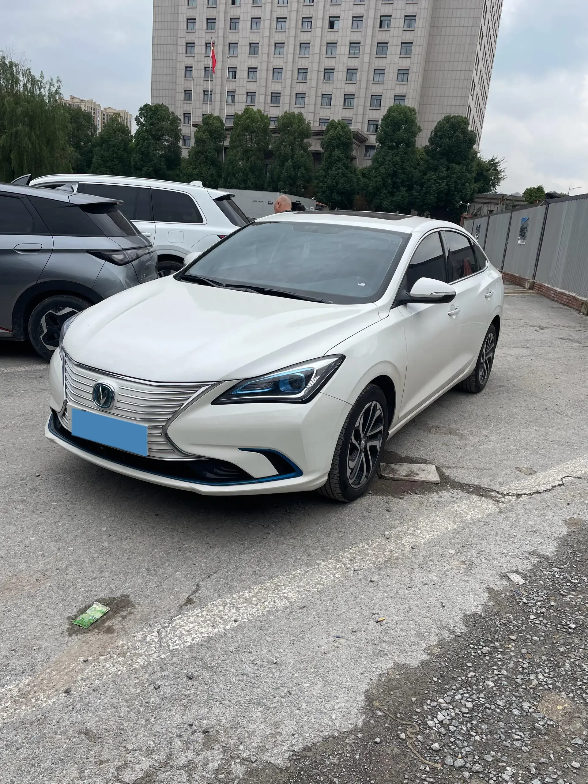 2019 CHANGAN EADO view 1