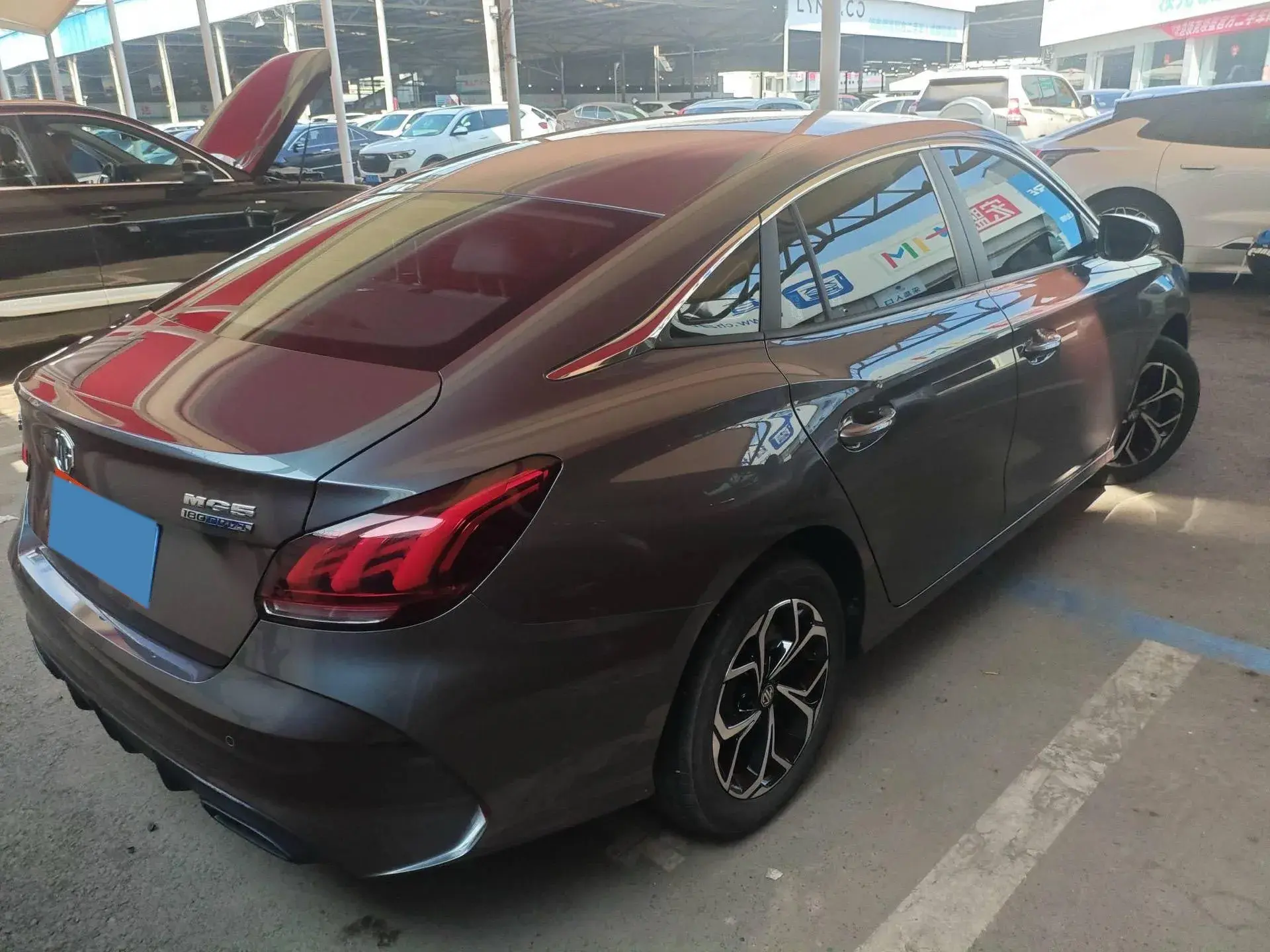 2023 MG 5 thumbnail 2