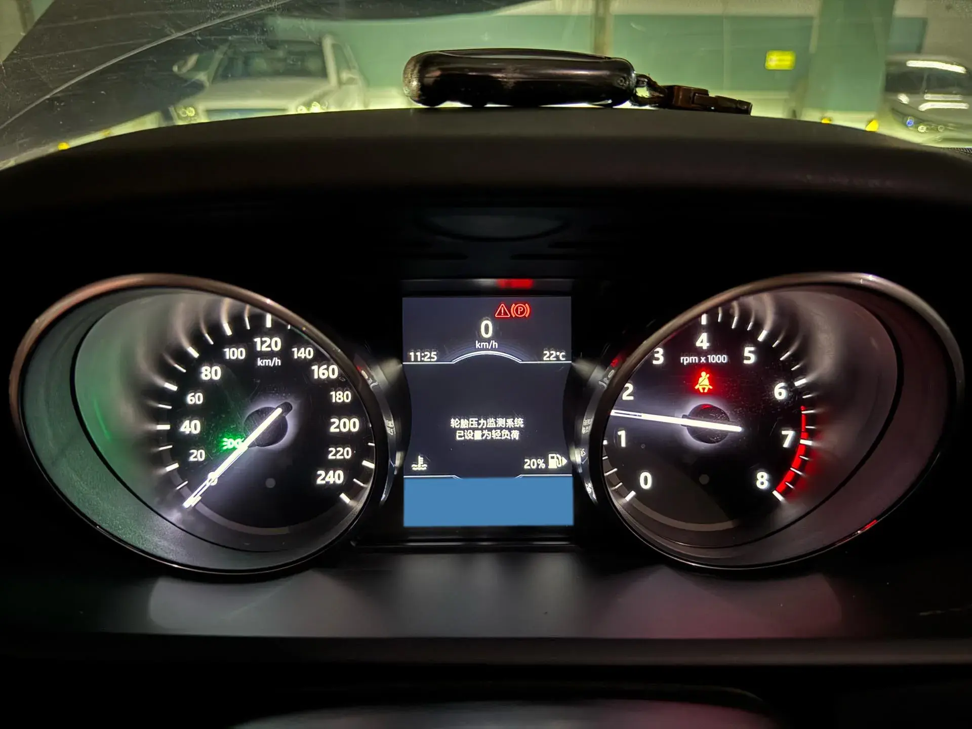 2017 LAND ROVER thumbnail 4