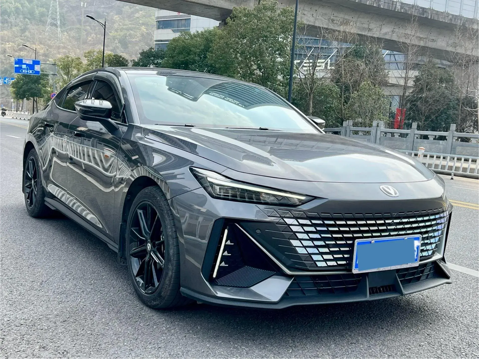 2023 CHANGAN UNI-V thumbnail 3