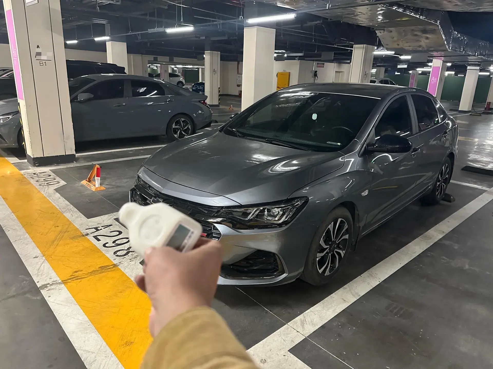 2020 CHEVROLET MONZA view 1