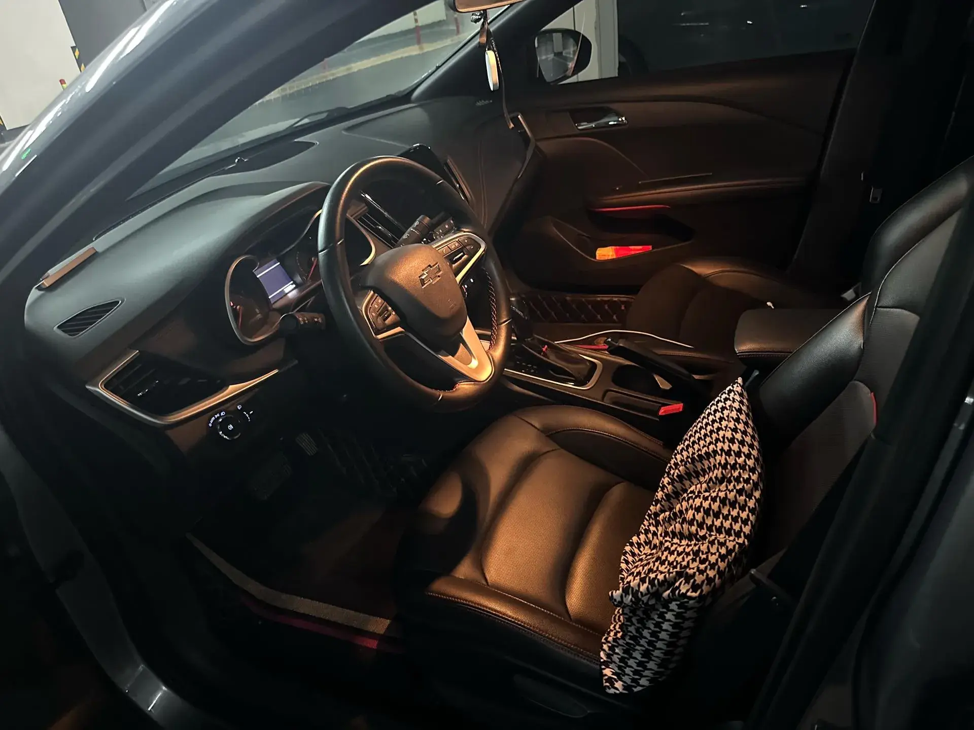 2020 CHEVROLET MONZA thumbnail 4