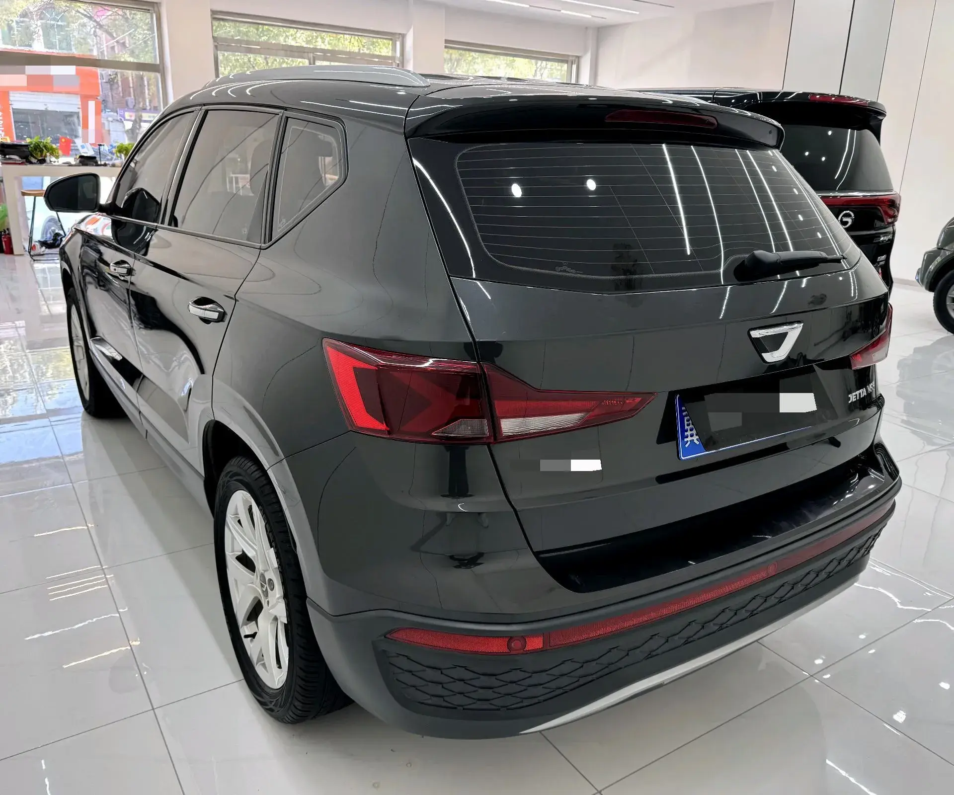 2022 JETTA VS5 thumbnail 3