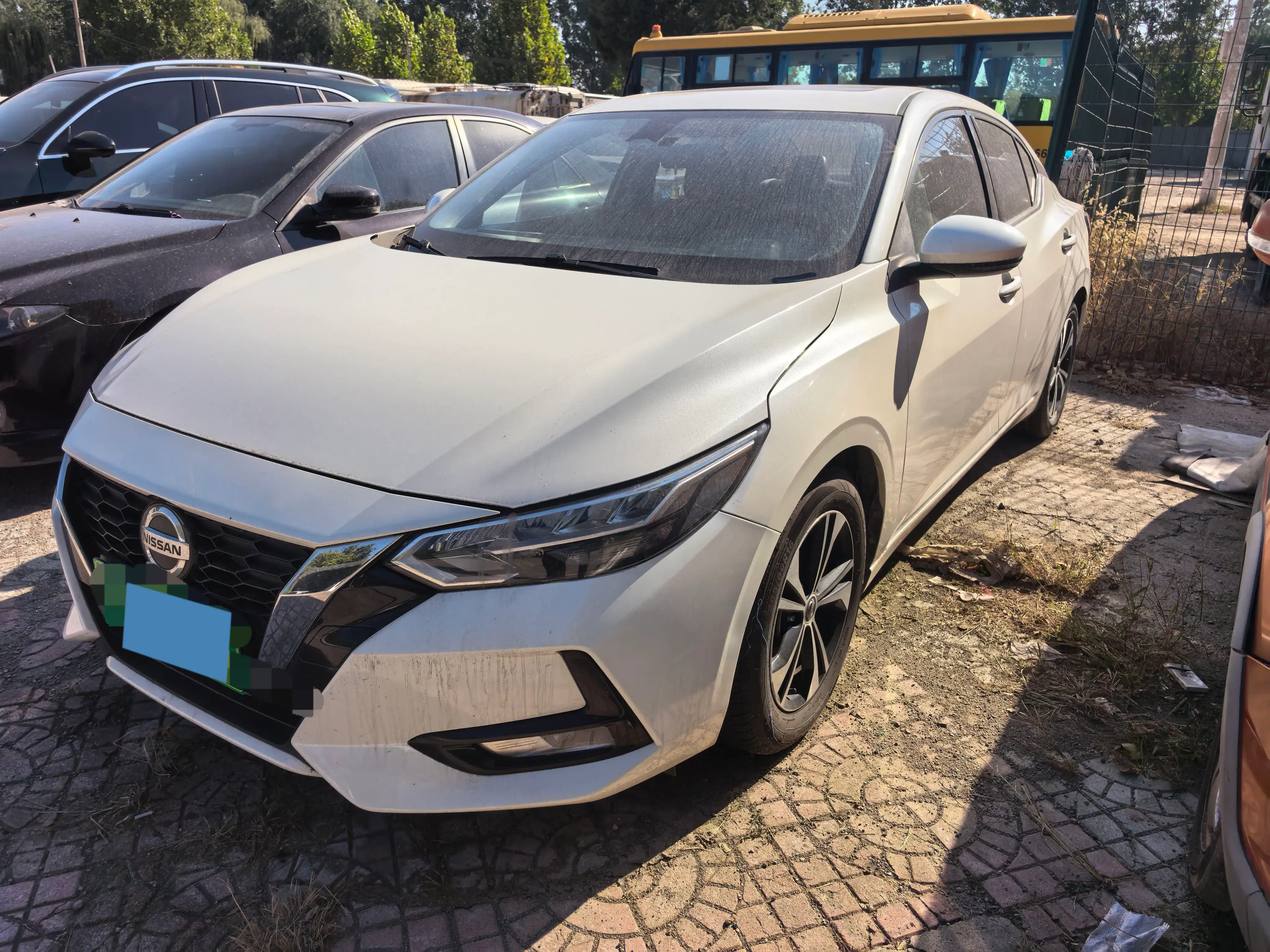 2020 NISSAN SYLPHY view 1