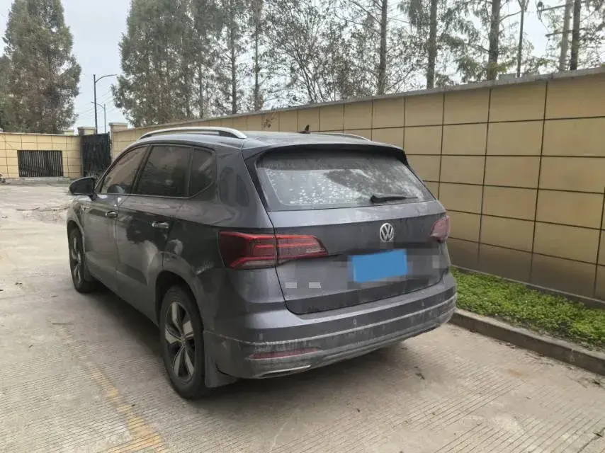 2020 VOLKSWAGEN THARU thumbnail 3