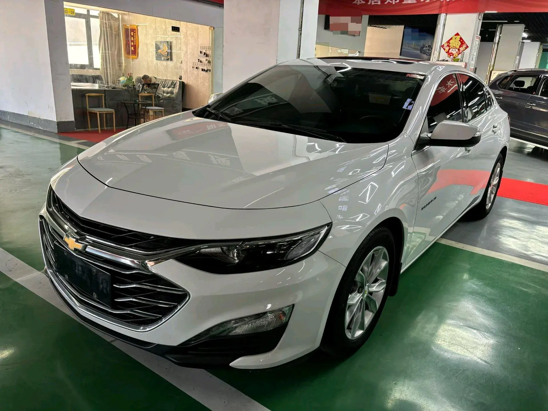 2022 CHEVROLET MALIBU view 1