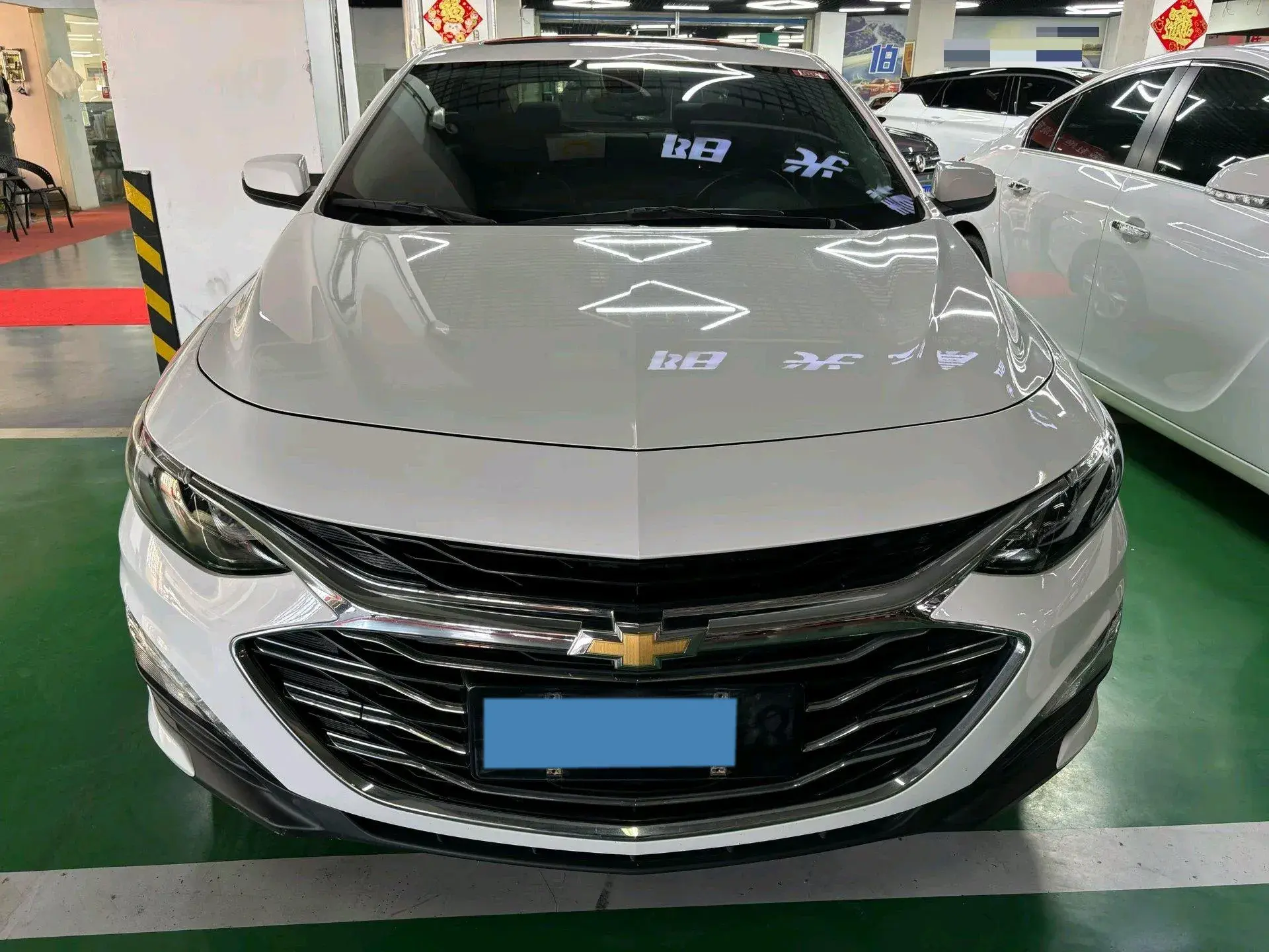 2022 CHEVROLET MALIBU thumbnail 2