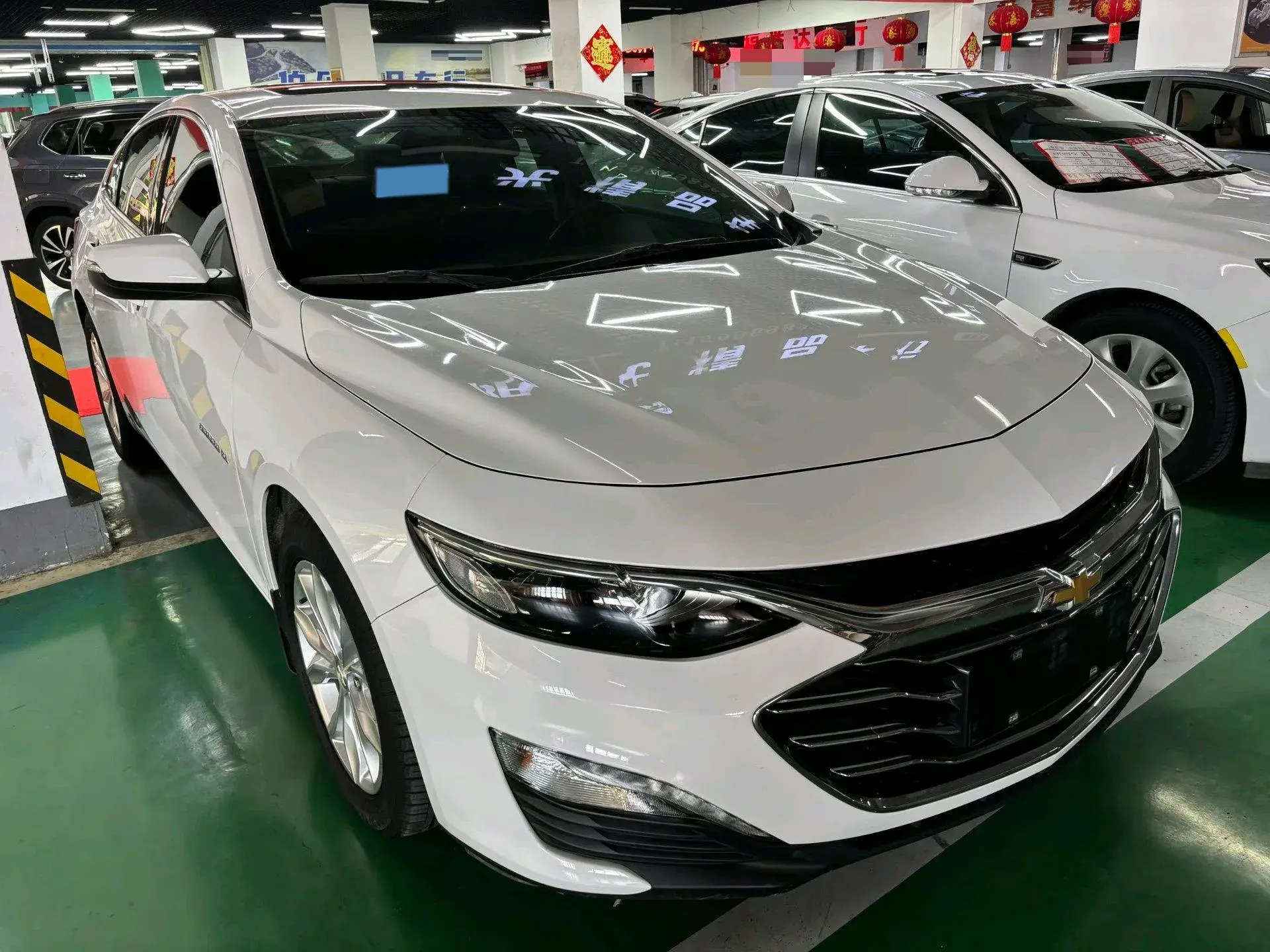 2022 CHEVROLET MALIBU thumbnail 3