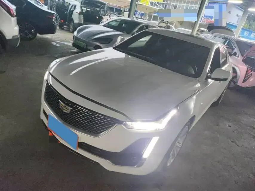 2023 CADILLAC CT5 view 1