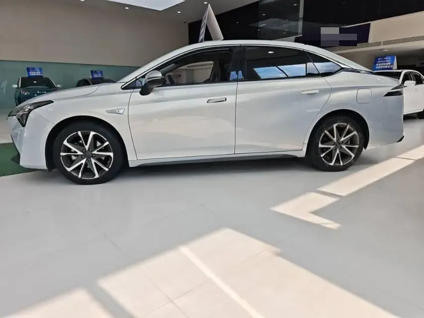 2022 AION S thumbnail 2