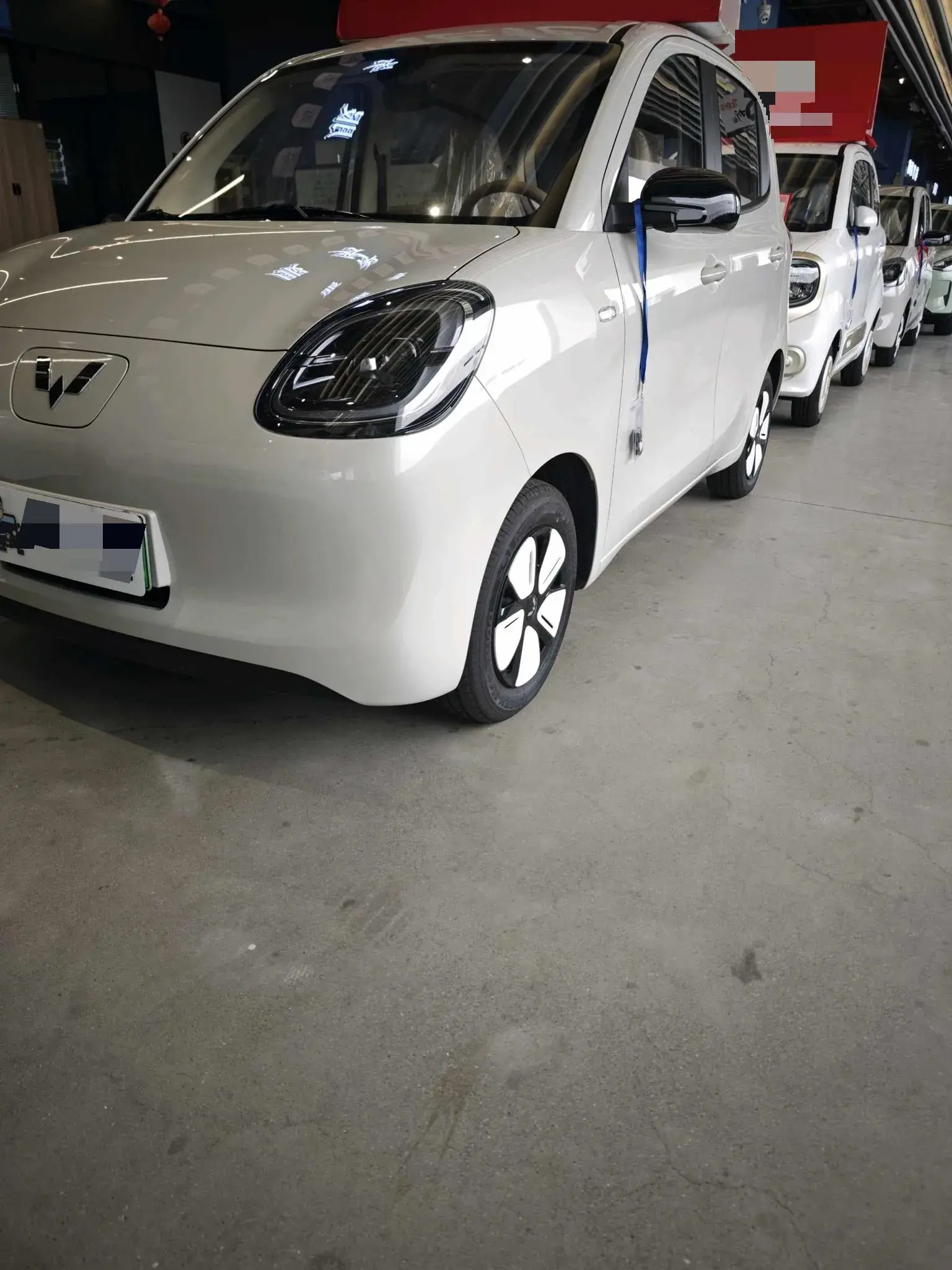 2025 WULING HONGGUANG view 1