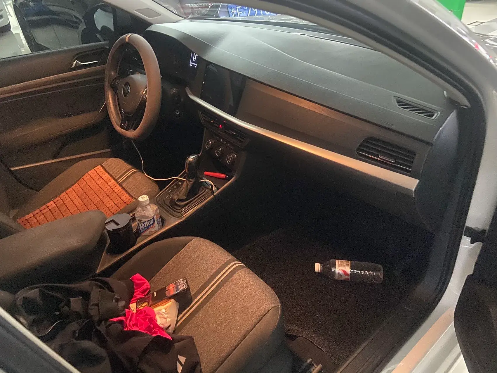 2022 VOLKSWAGEN LAVIDA thumbnail 4