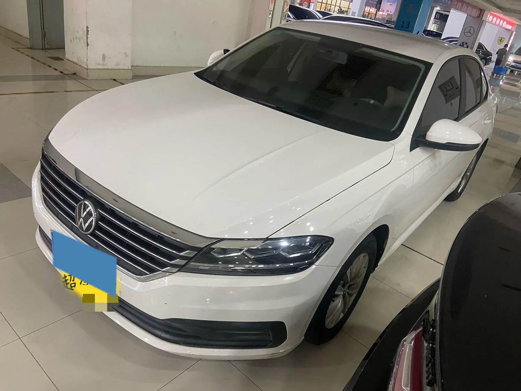 2022 VOLKSWAGEN LAVIDA view 1