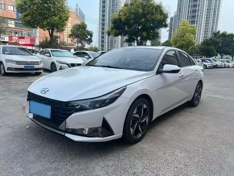 2021 HYUNDAI ELANTRA view 1