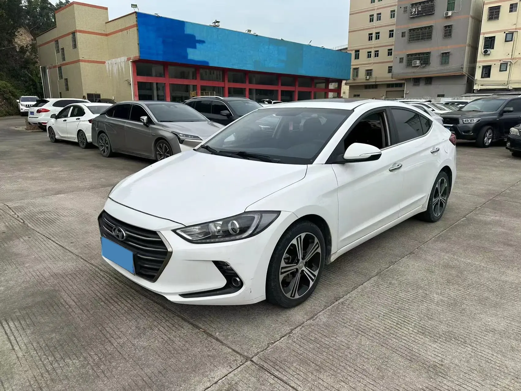 2018 HYUNDAI ELANTRA view 1