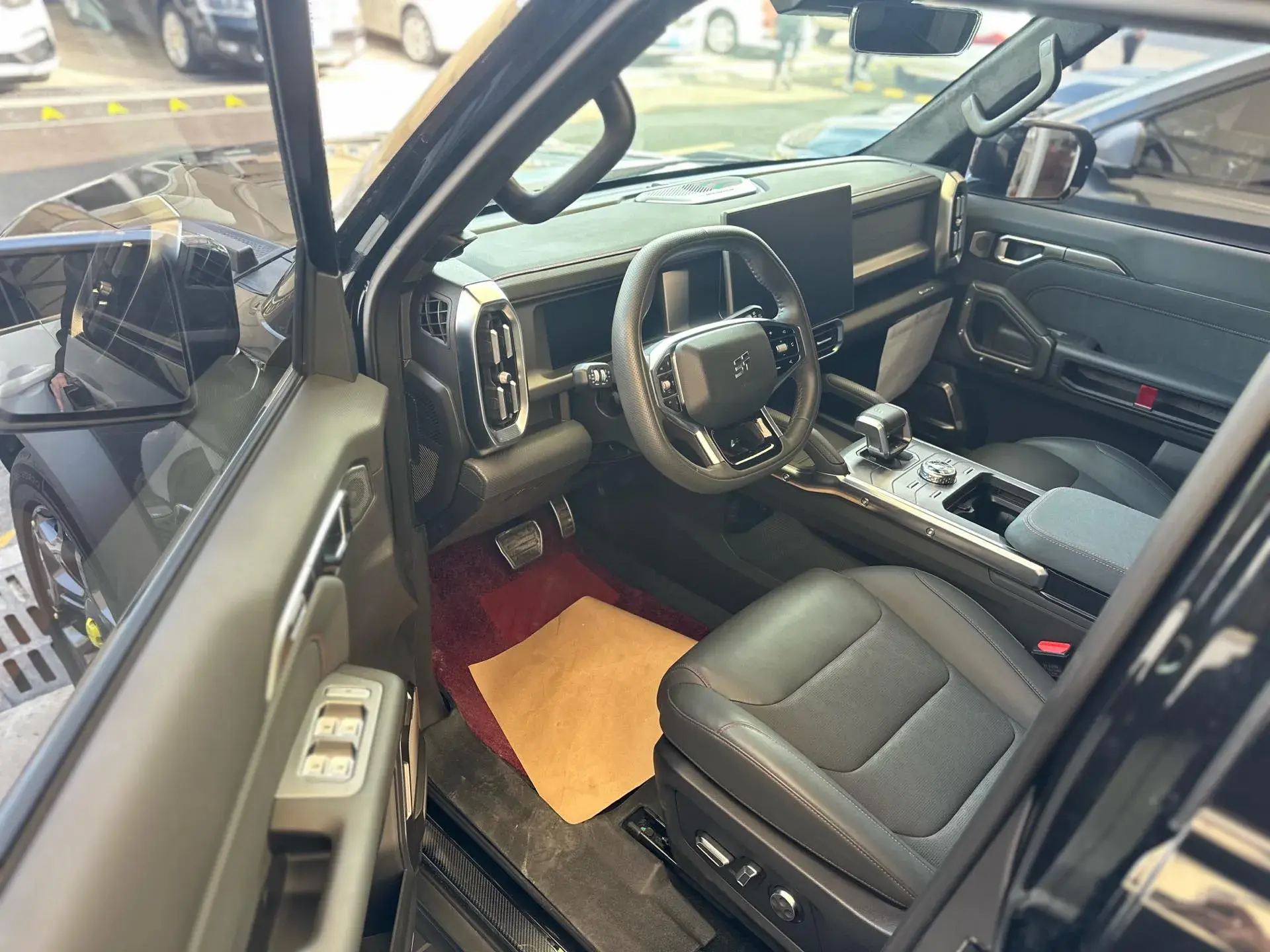 2023 JETOUR TRAVELLER thumbnail 3