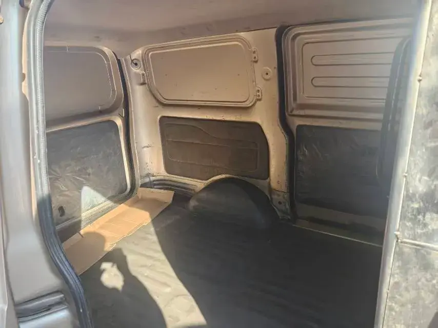 2015 WULING RONGGUANG thumbnail 3