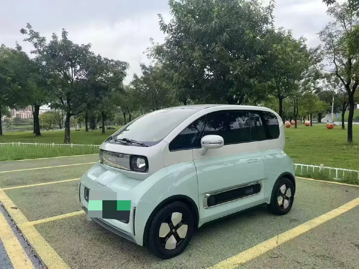 2023 BaoJun KiWi EV BEV 31.7KWH
