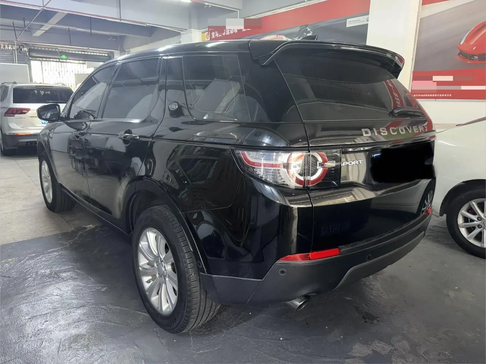 2018 LAND ROVER thumbnail 3