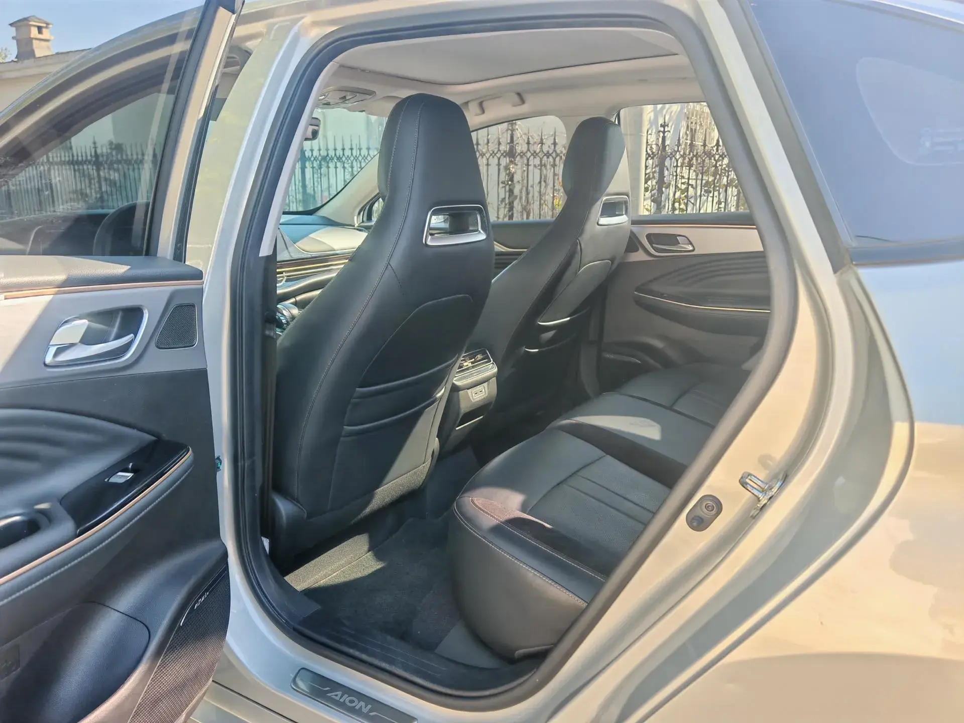 2020 AION S thumbnail 2