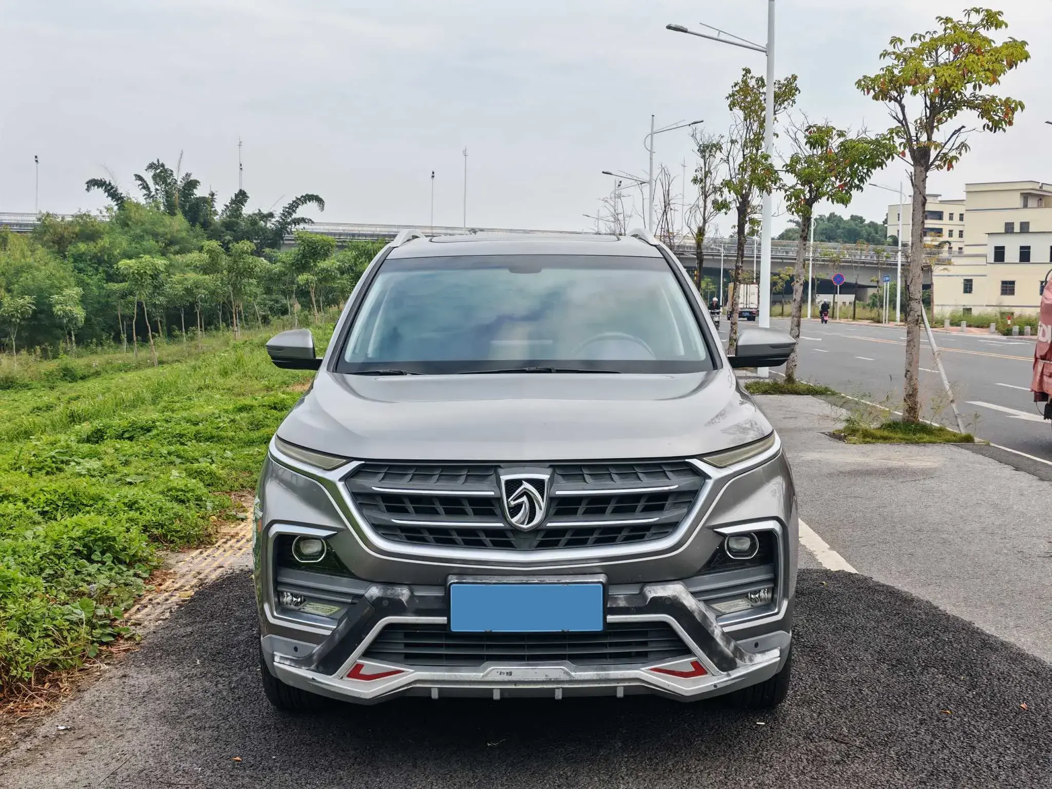 2018 BAOJUN 530 thumbnail 2