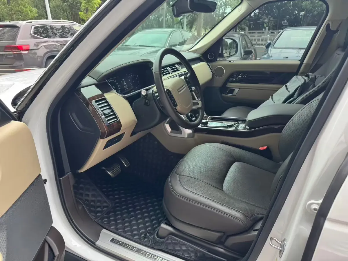 2020 Land Rover Range Rover 3.0T 400HP L6 8AT,autocango,china used car exporter,china ev exporter,chinese used car exporter,chinese used ev exporter