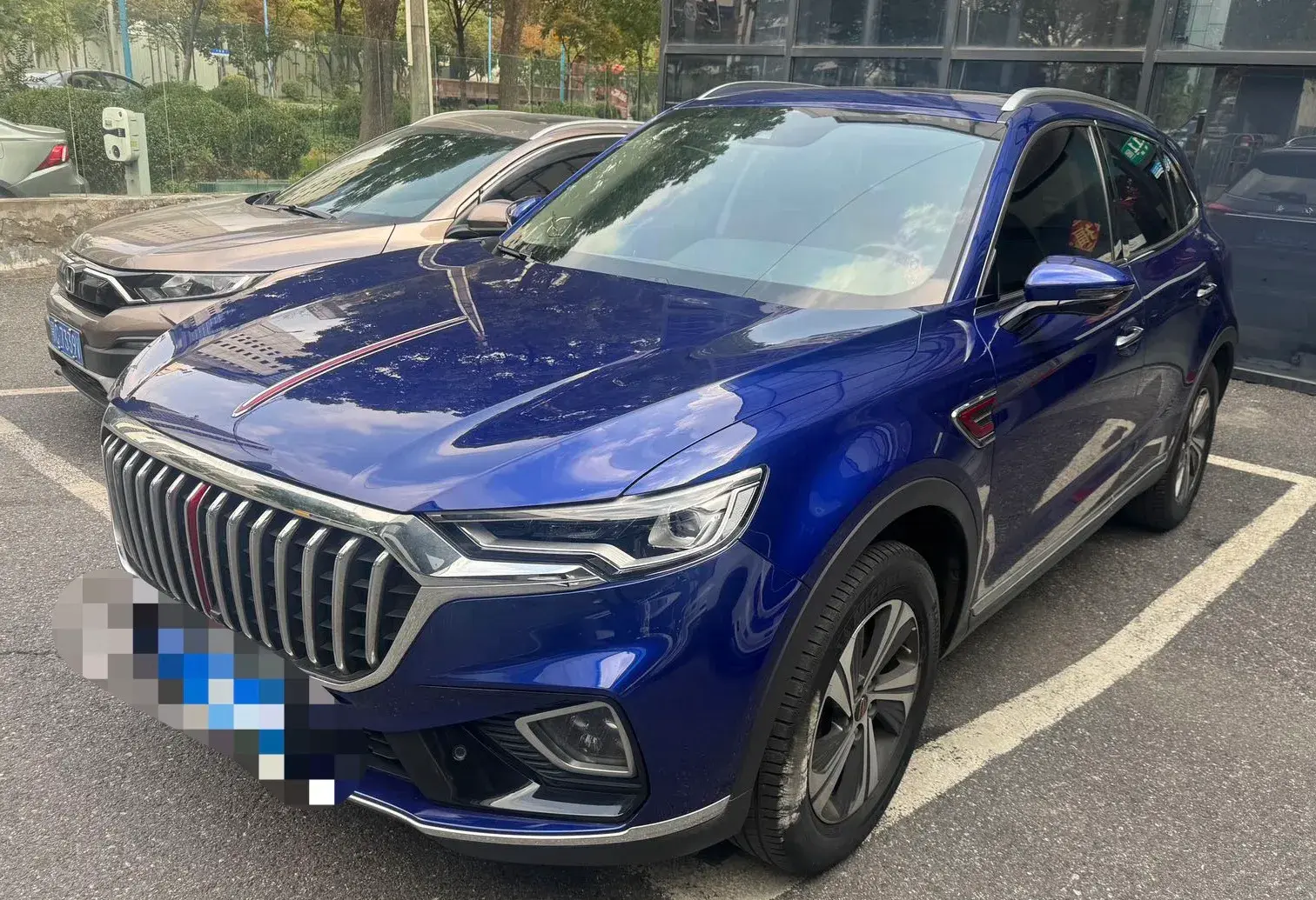2019 HONGQI HS5 view 1