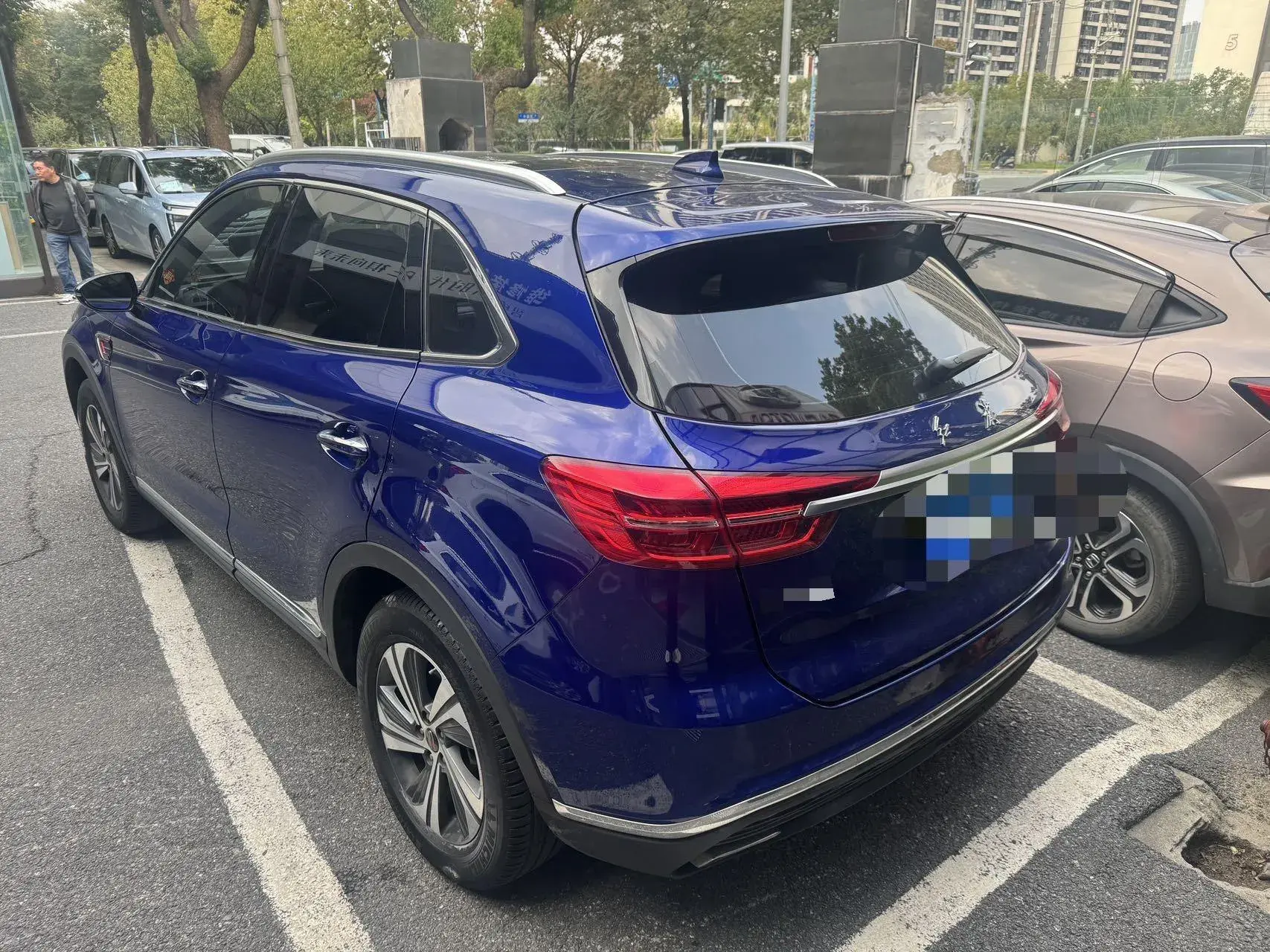 2019 HONGQI HS5 thumbnail 2