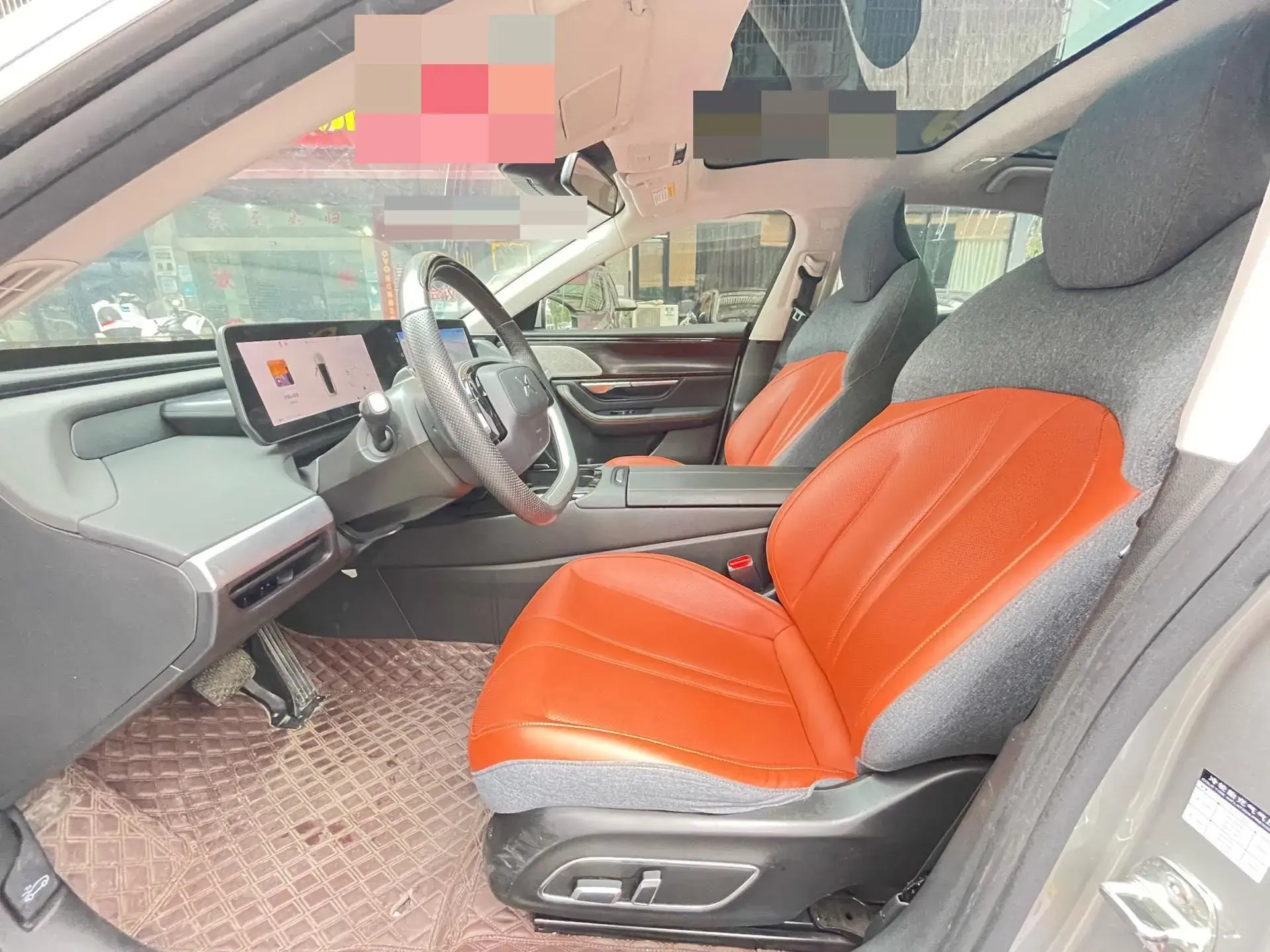 2022 XPENG P7 thumbnail 3