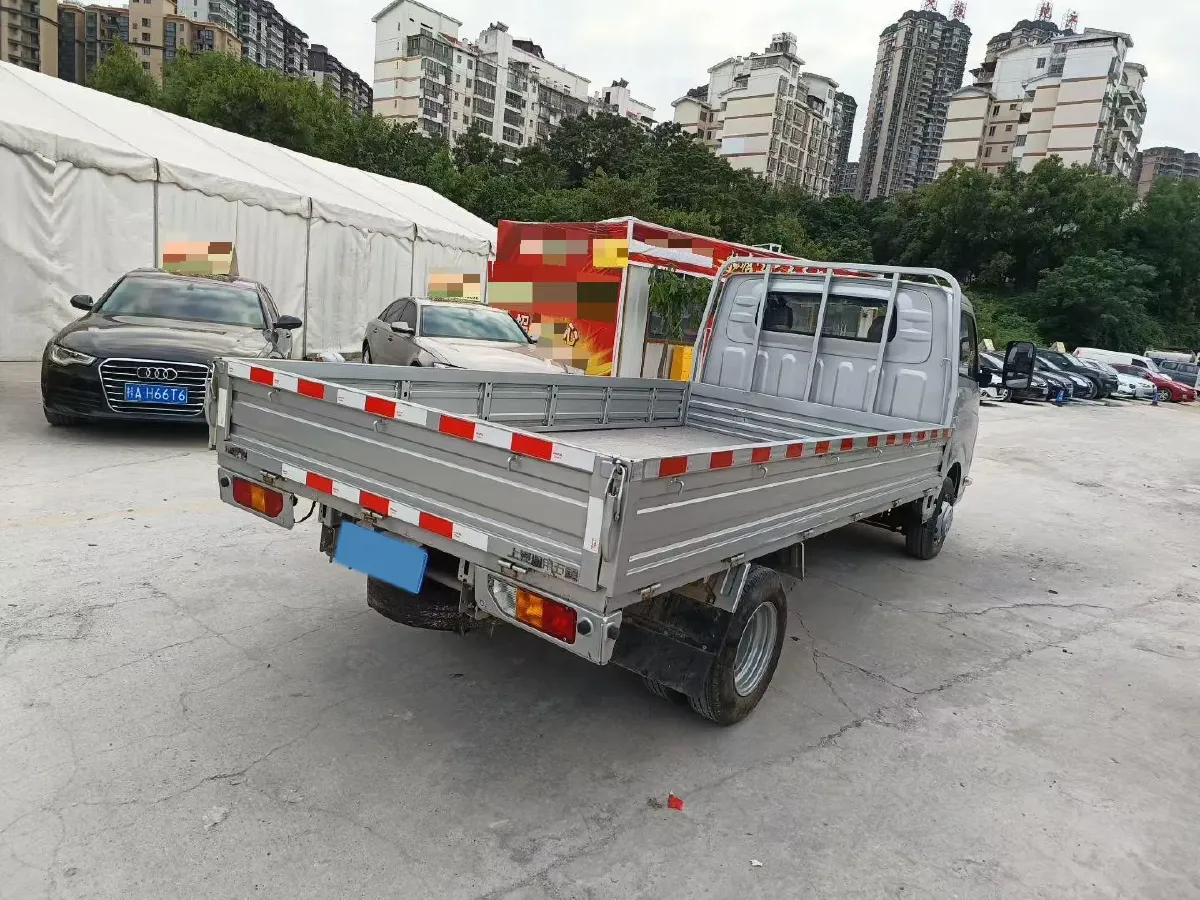 2023 WuLing Loong Truck 2.0L 136HP L4 5MT,autocango,china used car exporter,china ev exporter,chinese used car exporter,chinese used ev exporter