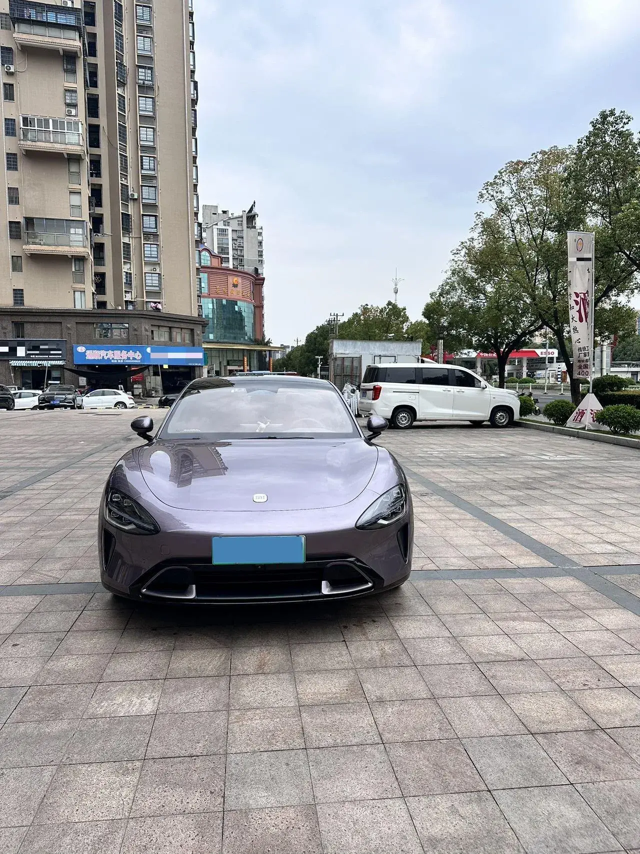 2024 MI SU7 thumbnail 2