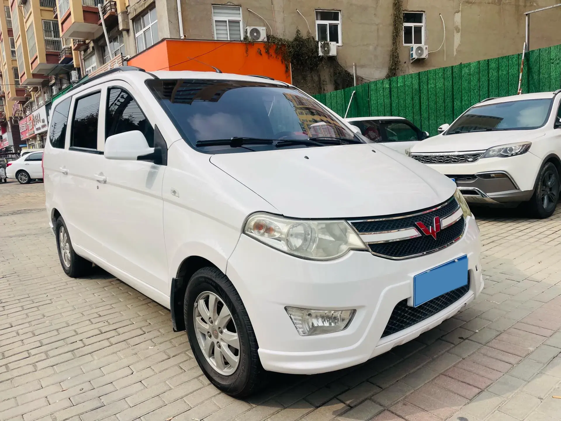 2016 WULING HONGGUANG thumbnail 2