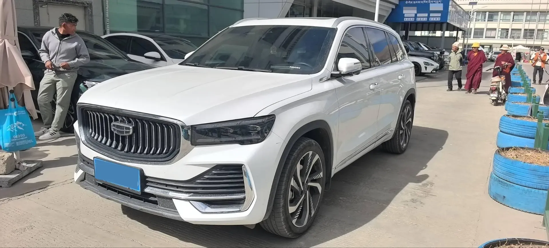 2024 Geely Monjaro 2.0T 238HP L4 8AT,autocango,china used car exporter,china ev exporter,chinese used car exporter,chinese used ev exporter