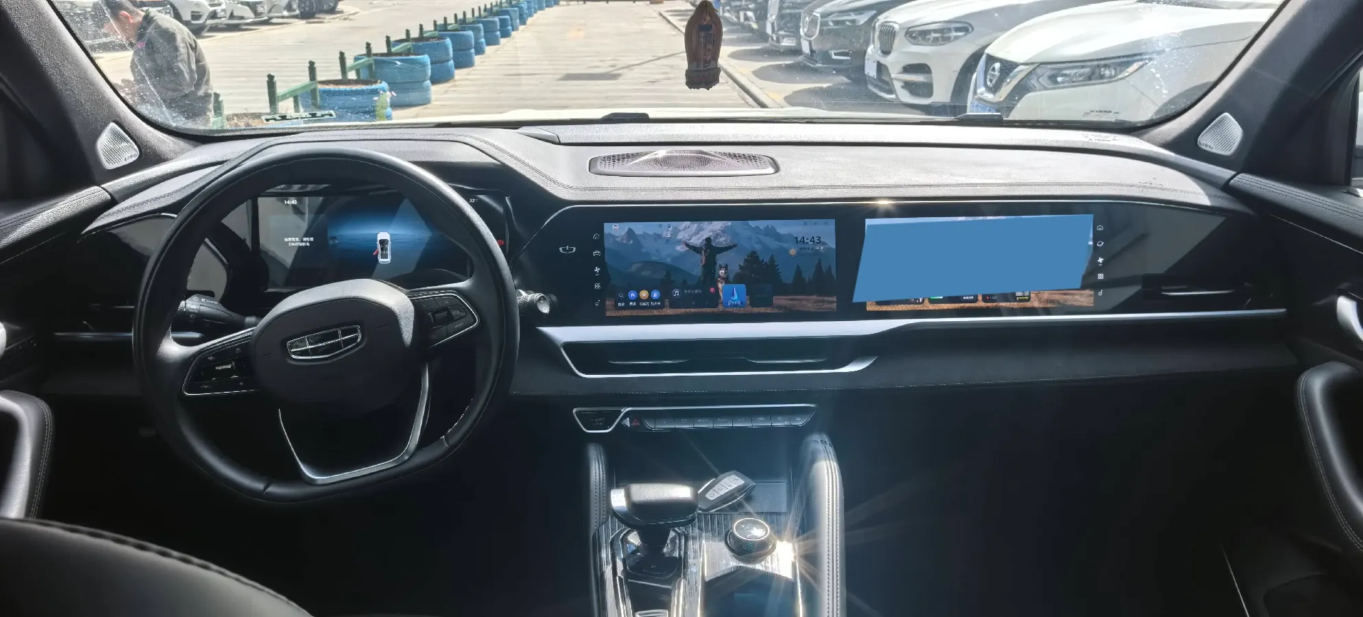 2024 Geely Monjaro 2.0T 238HP L4 8AT,autocango,china used car exporter,china ev exporter,chinese used car exporter,chinese used ev exporter