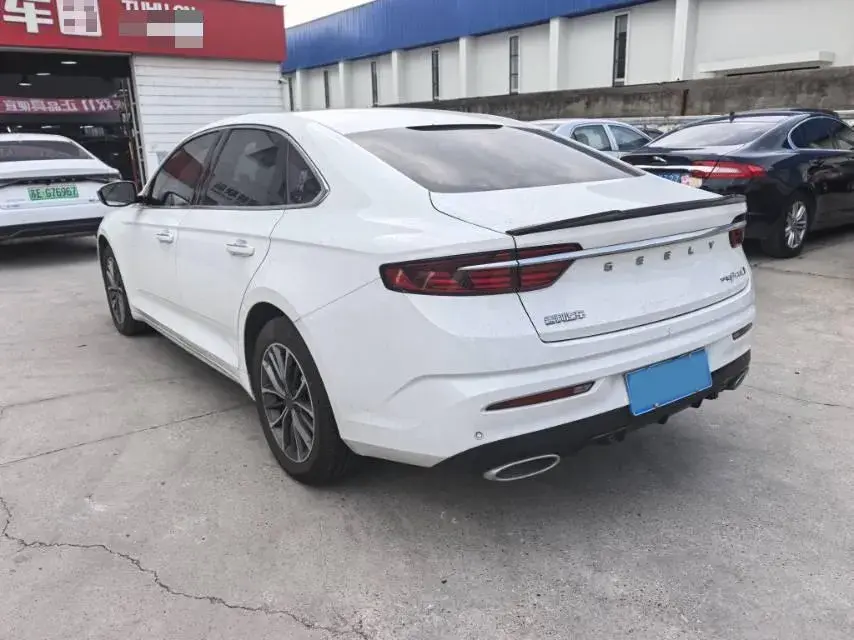 2023 GEELY PREFACE thumbnail 4