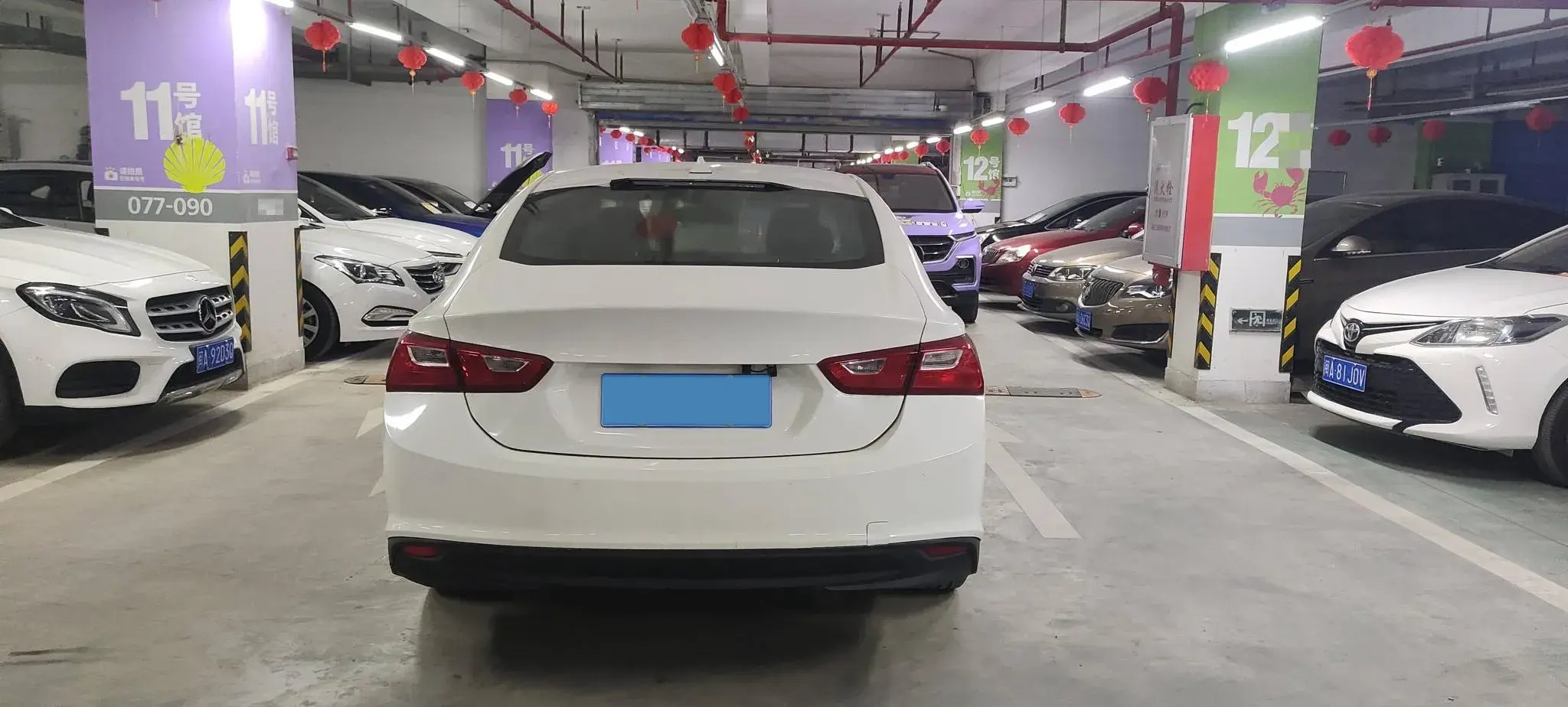 2018 CHEVROLET MALIBU thumbnail 4