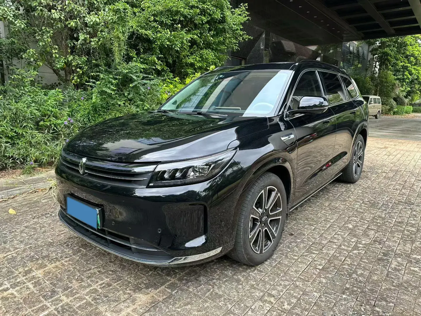 2024 AITO AITO view 1