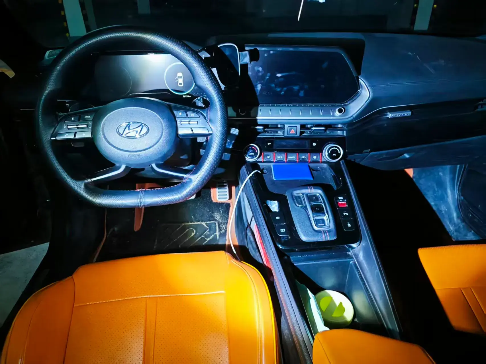 2023 HYUNDAI LA thumbnail 2